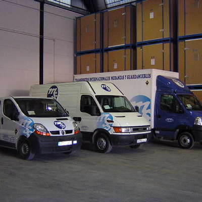 Vehiculos en Guardamuebles 2