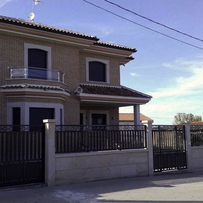 VIVIENADA UNIFAMILIAR EN BURGANES DE VALVERDE