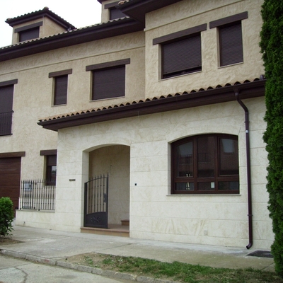 VIVIENDA UNIFAMILIAR