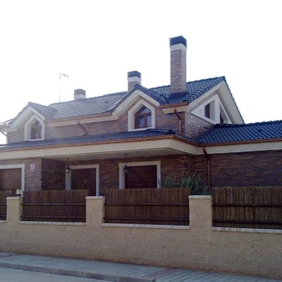 VIVIENDA UNIFAMILIAR