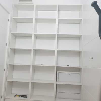 LIBRERIA A MEDIDA
