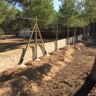Construcción de vallados.