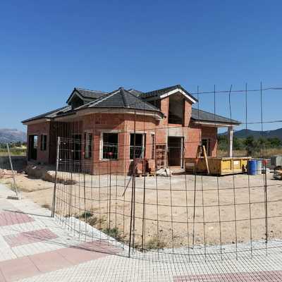 VIVIENDA UNIFAMILIAR