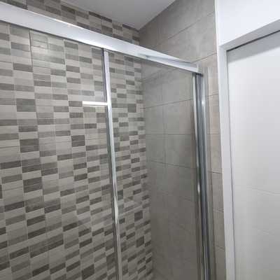 Alicatado de baño