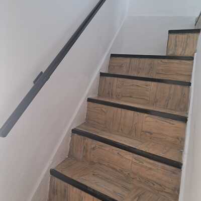 Pintura de escalera interior - despues