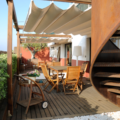 ZONA COMEDOR EN LA TERRAZA