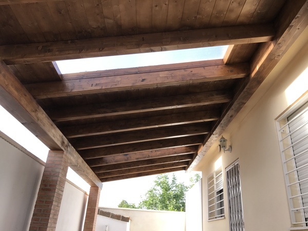 Foto: Tragaluz en Cubierta de Madera de Vicente Ramón Construcciones