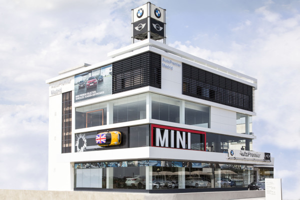 Foto: BMW Carretera de Valencia de Arquitectura + Ingeniería #965032 ...