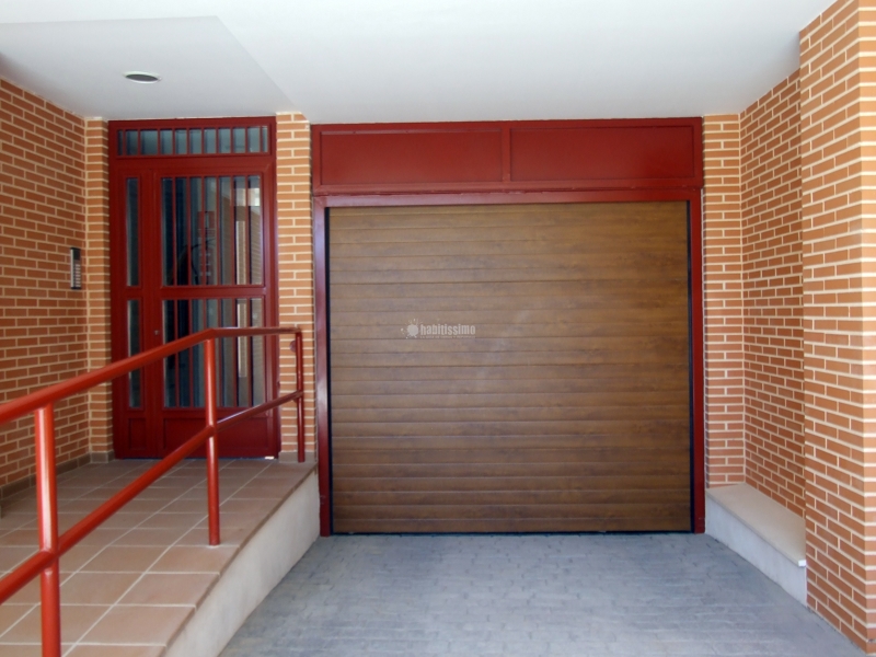 Foto: Puertas Garaje, Automatismos de Puertas y Automatismos Orfer