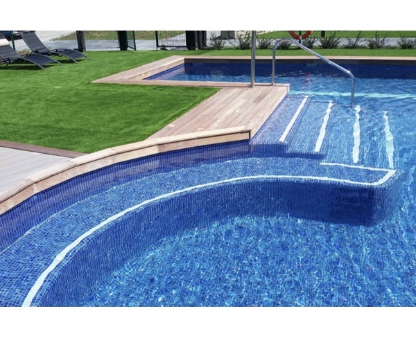 Piscina grisete