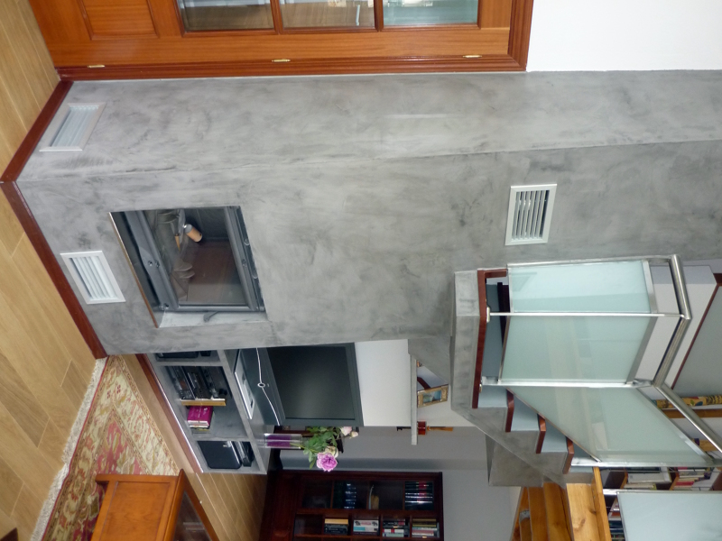 Foto: Chimenea y Escalera en Chalet de Atrium Gasteiz #188130 - Habitissimo