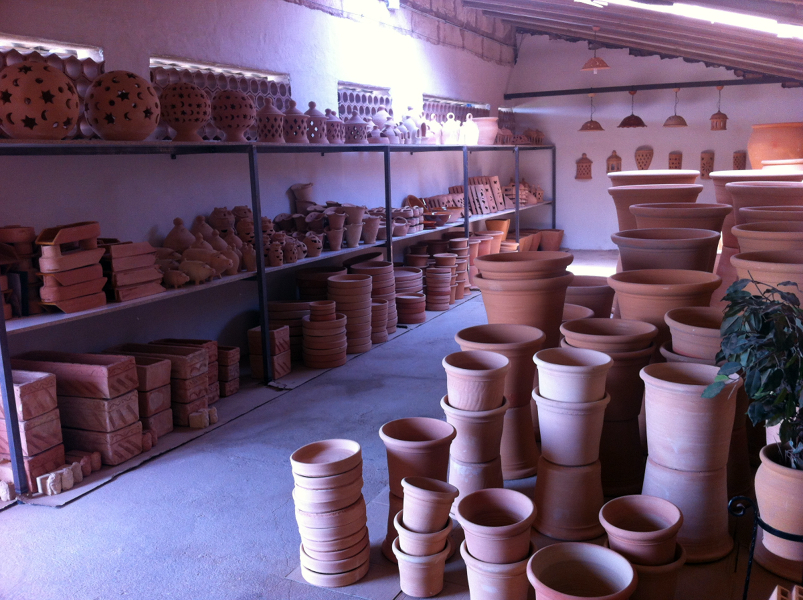 EXPOSICION DE TODO TIPO DE PRODUCTOS CERAMICOS