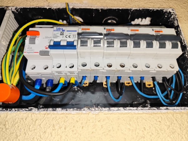Adaptación cuadro eléctrico