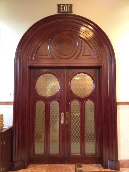 puertas de catedral