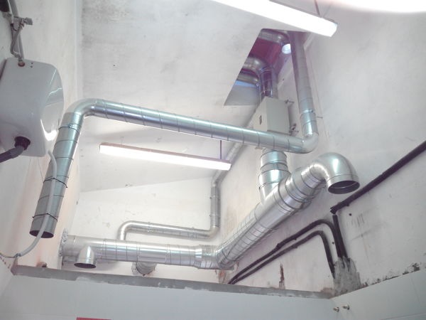Conductos de ventilacion vestuarios