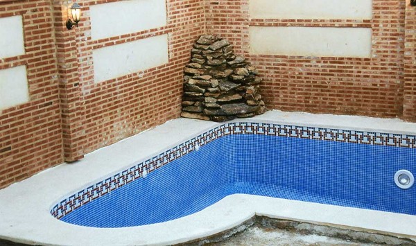Foto: Piscina de Obra Gunitada de Piscinas A Medida #2245962 - Habitissimo