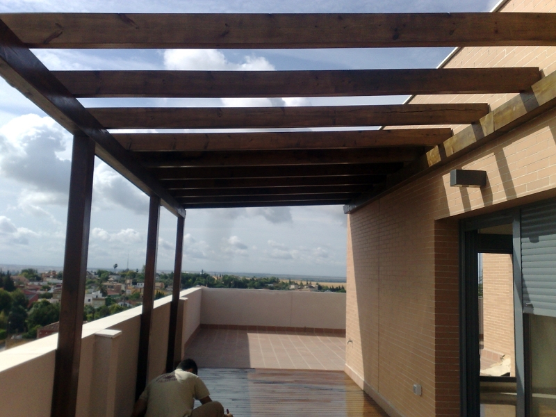 pergola y tarima