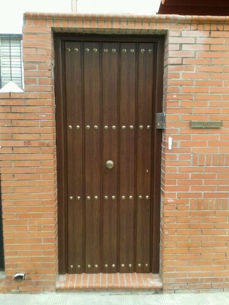 PUERTA DE ENTRADA 