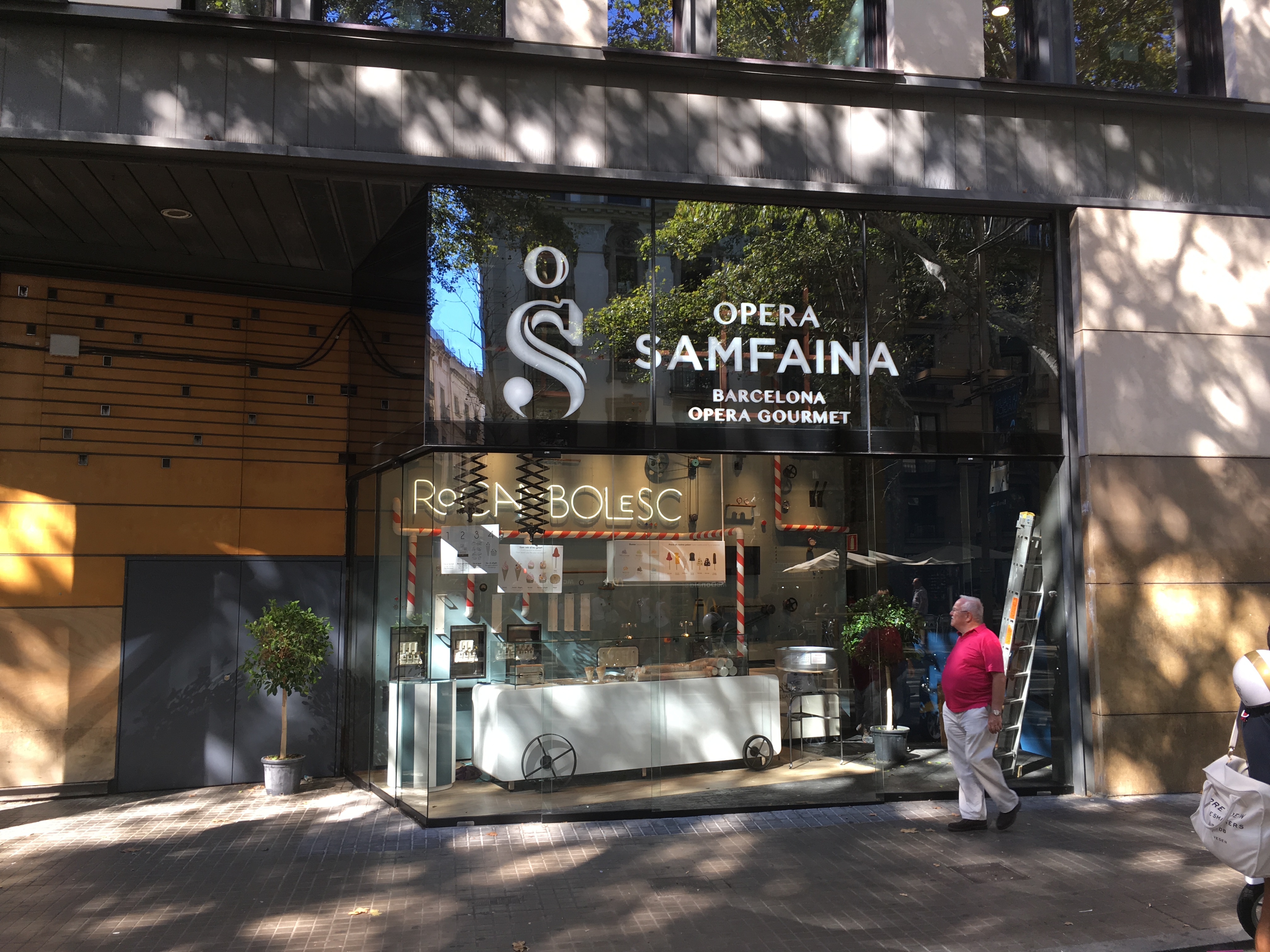 Local heladeria