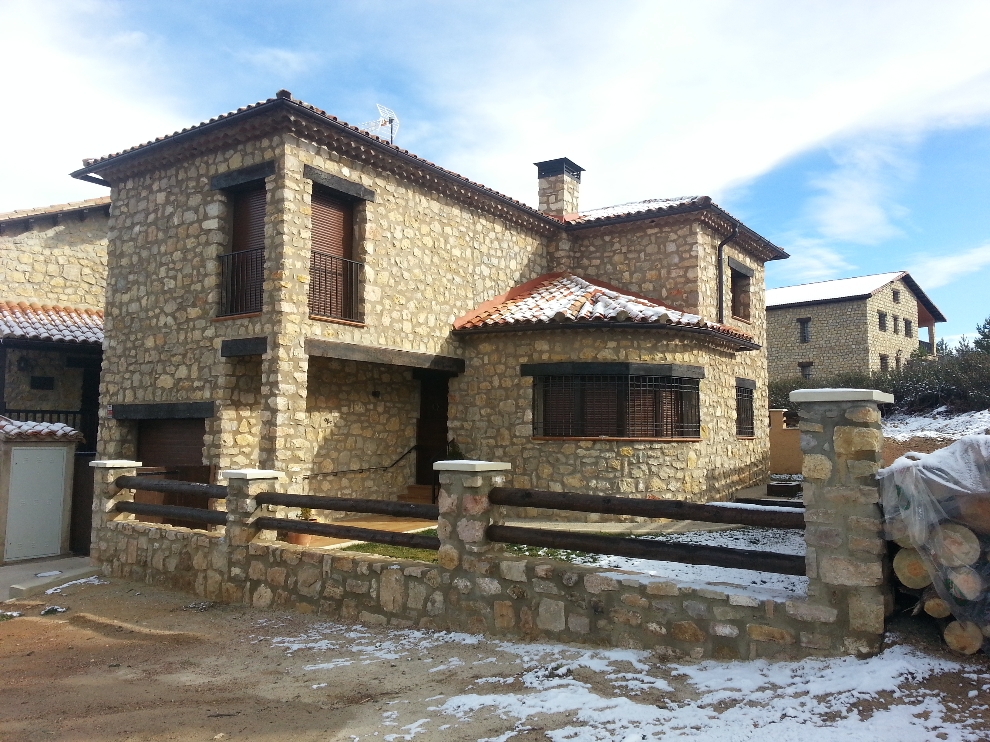 VIVIENDA EN BRONCHALES