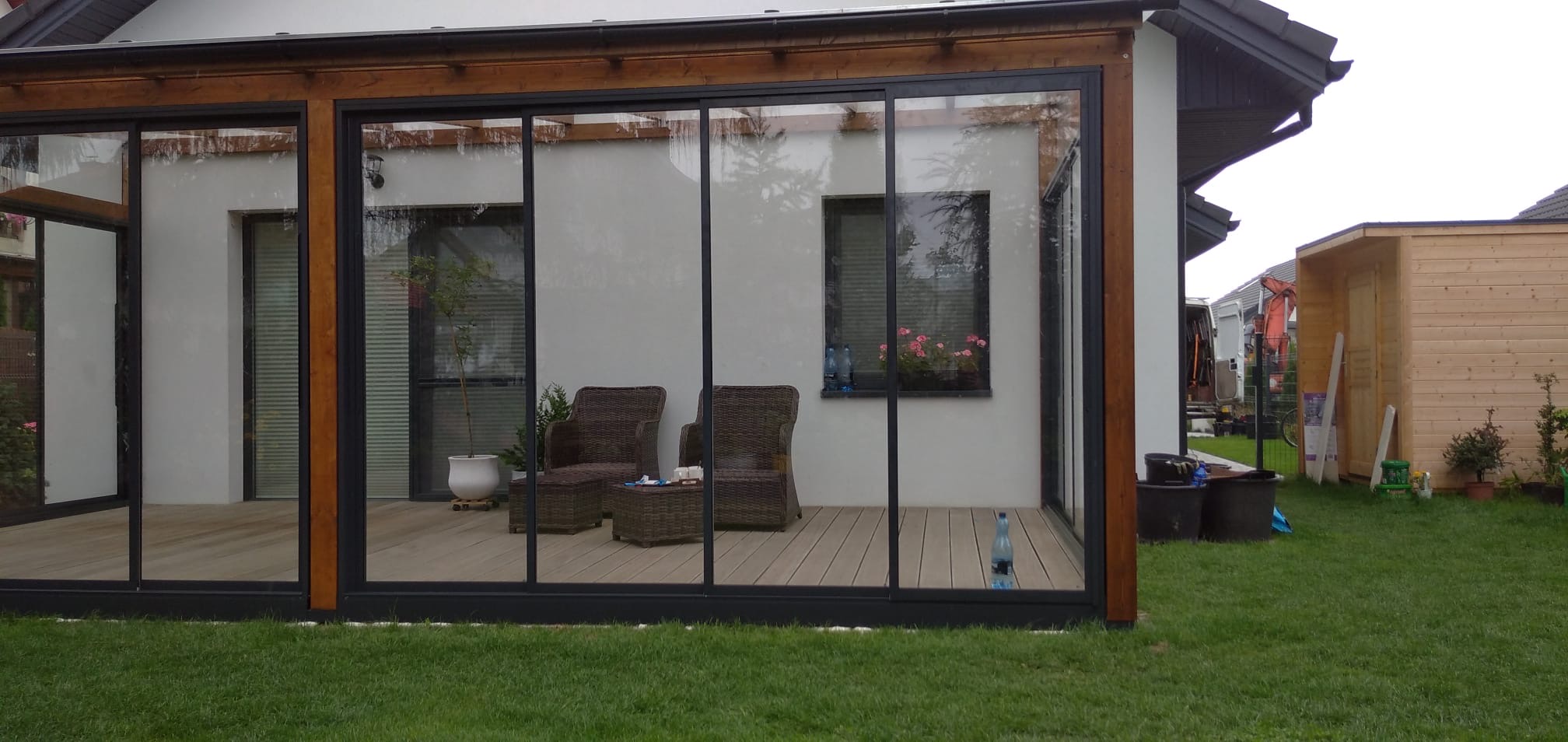 Instalación de terraza acristalada en vivienda unifamiliar