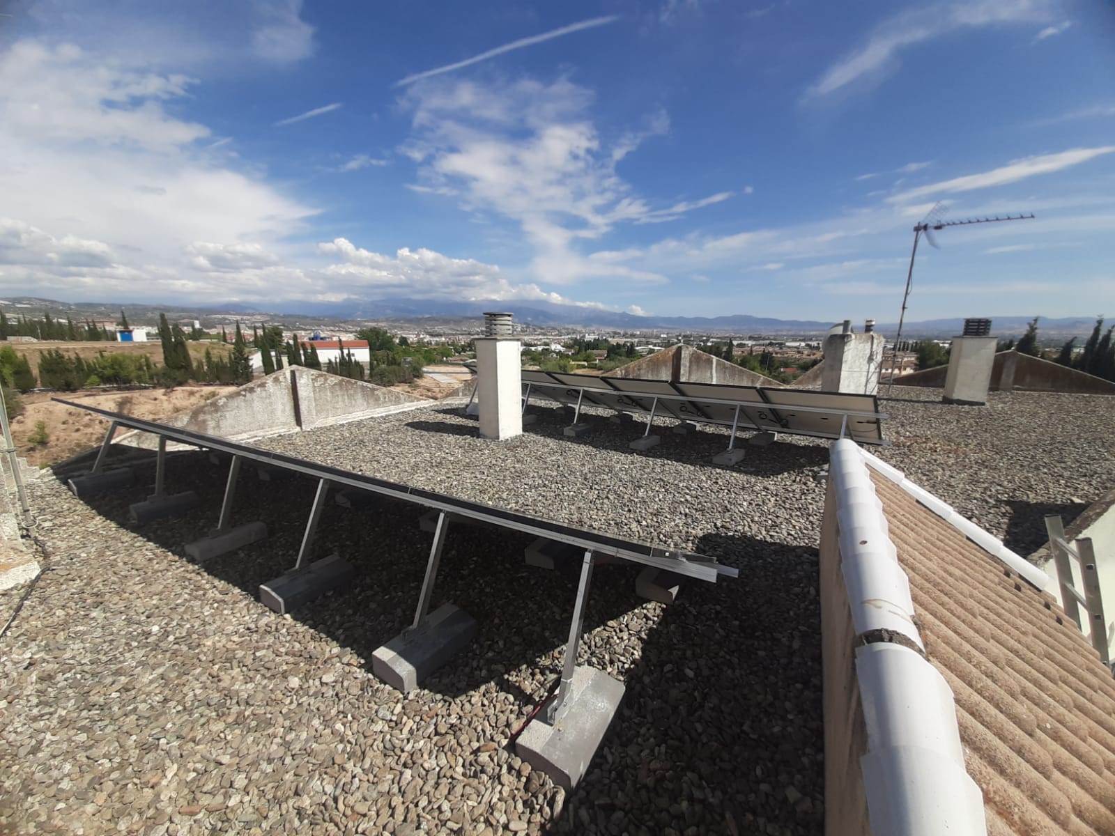 INSTALACIÓN FOTOVOLTAICA