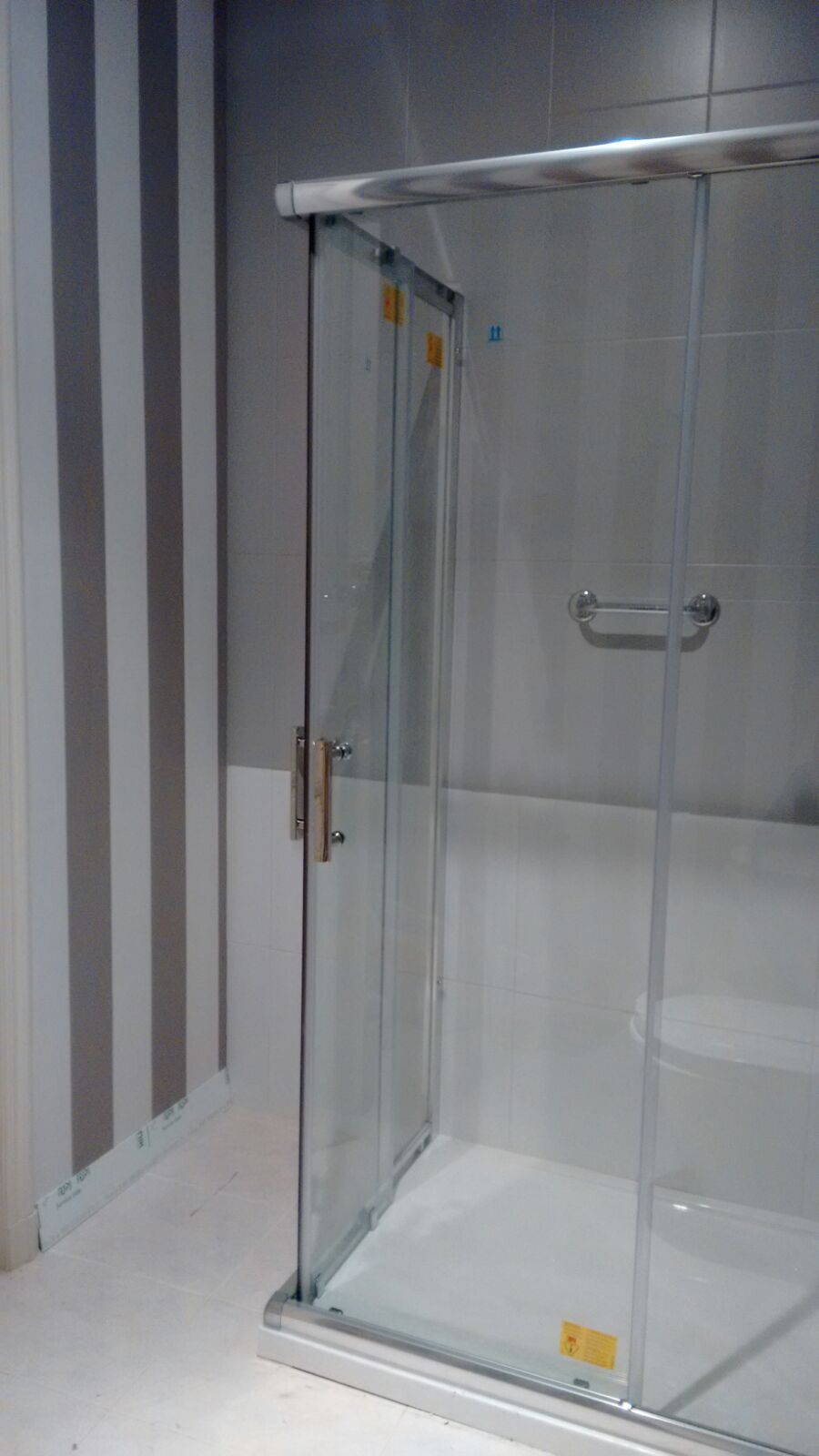 Empapelado Baño