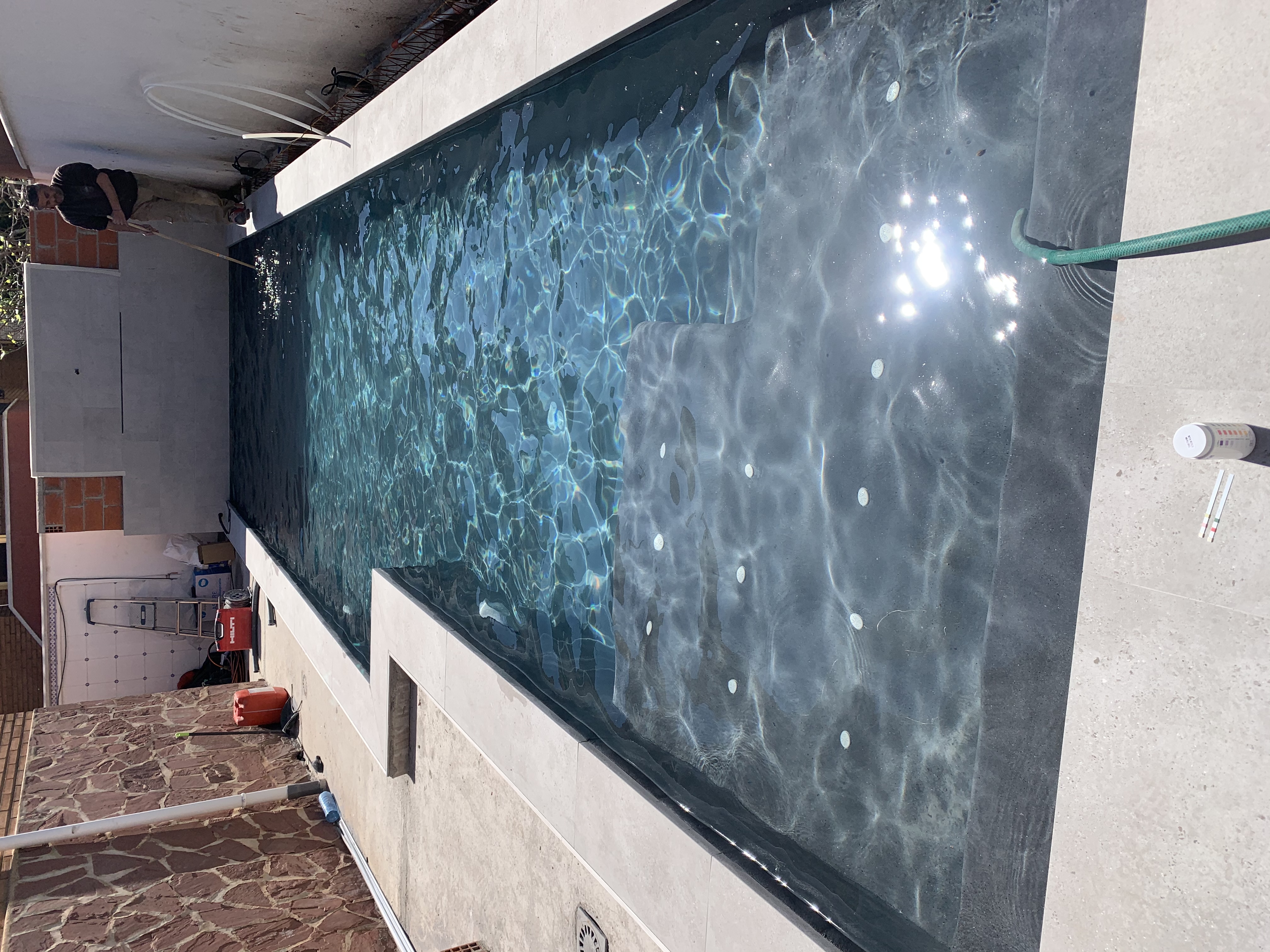 Piscina revestimiento continuo