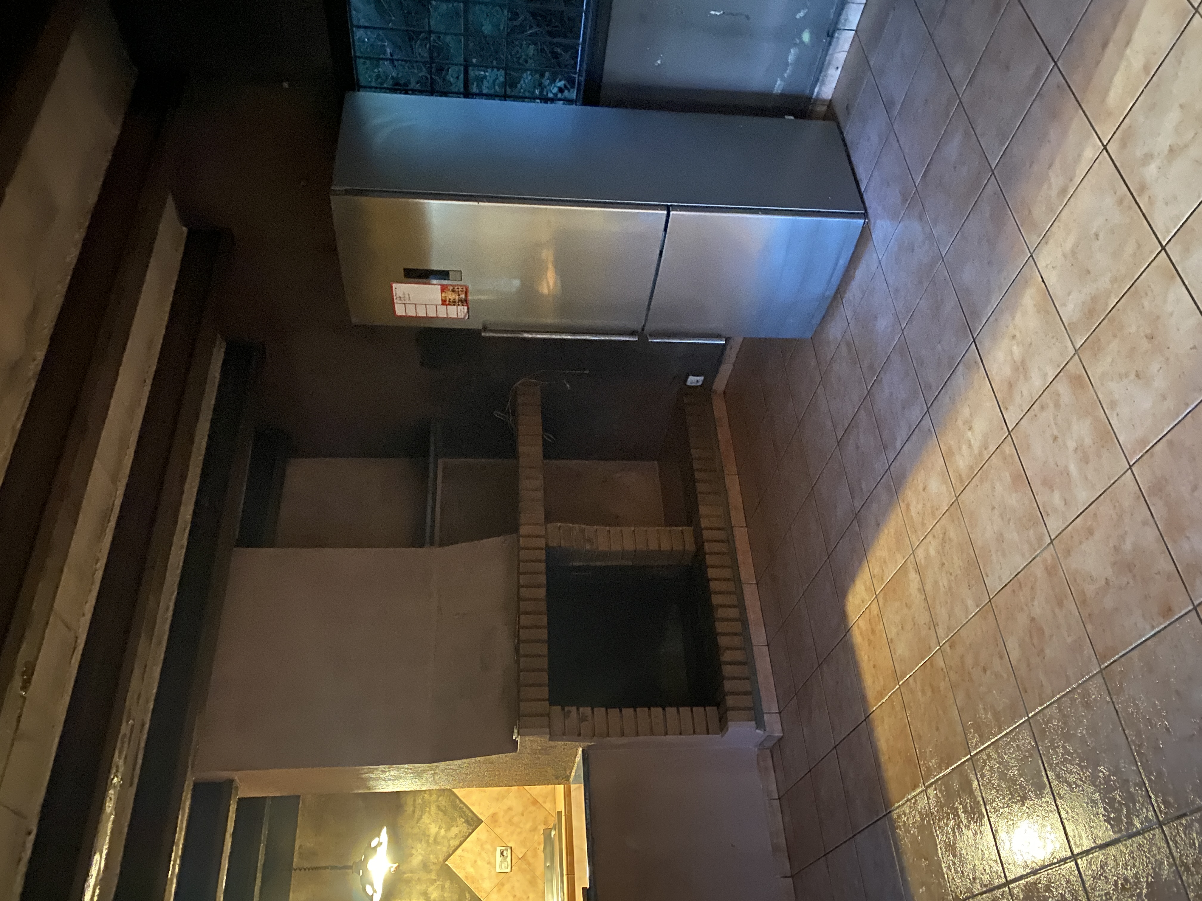Salón después de un incendio
