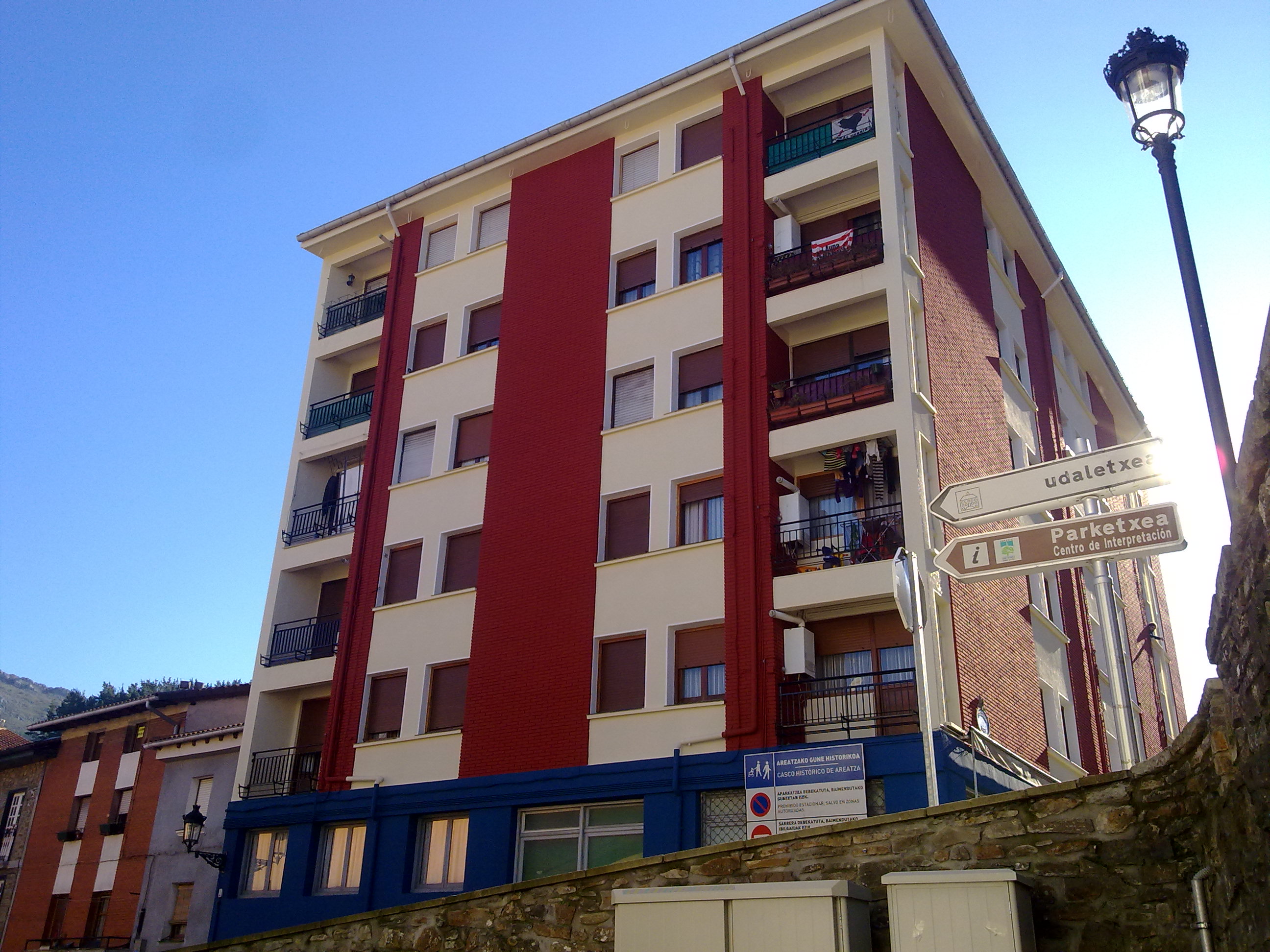 FACHADA 2