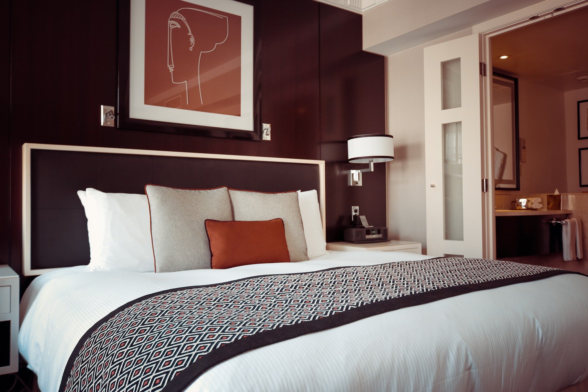 Hoteles, casas rurales y establecimientos turísticos