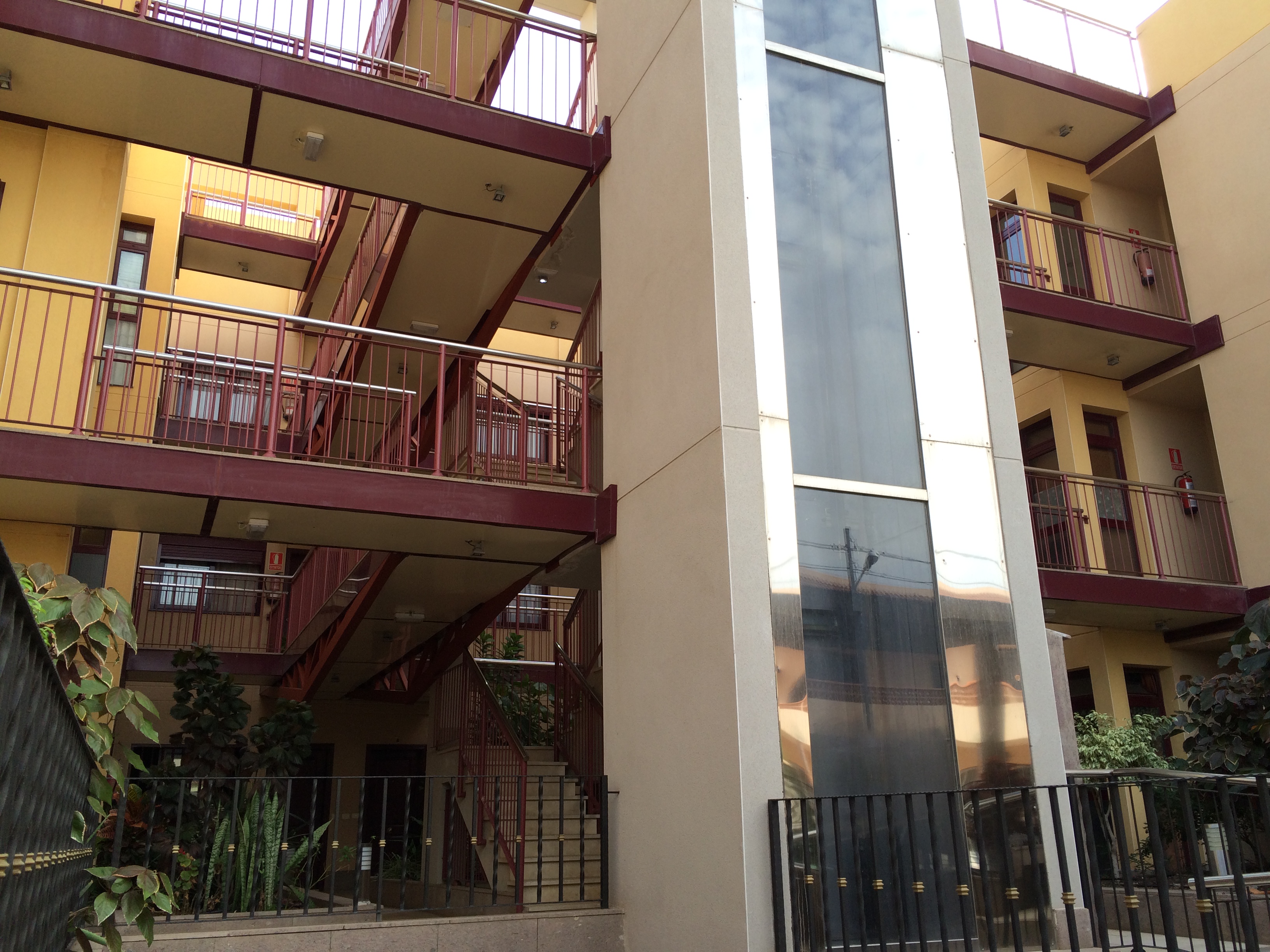 Edificio de 33 viviendas