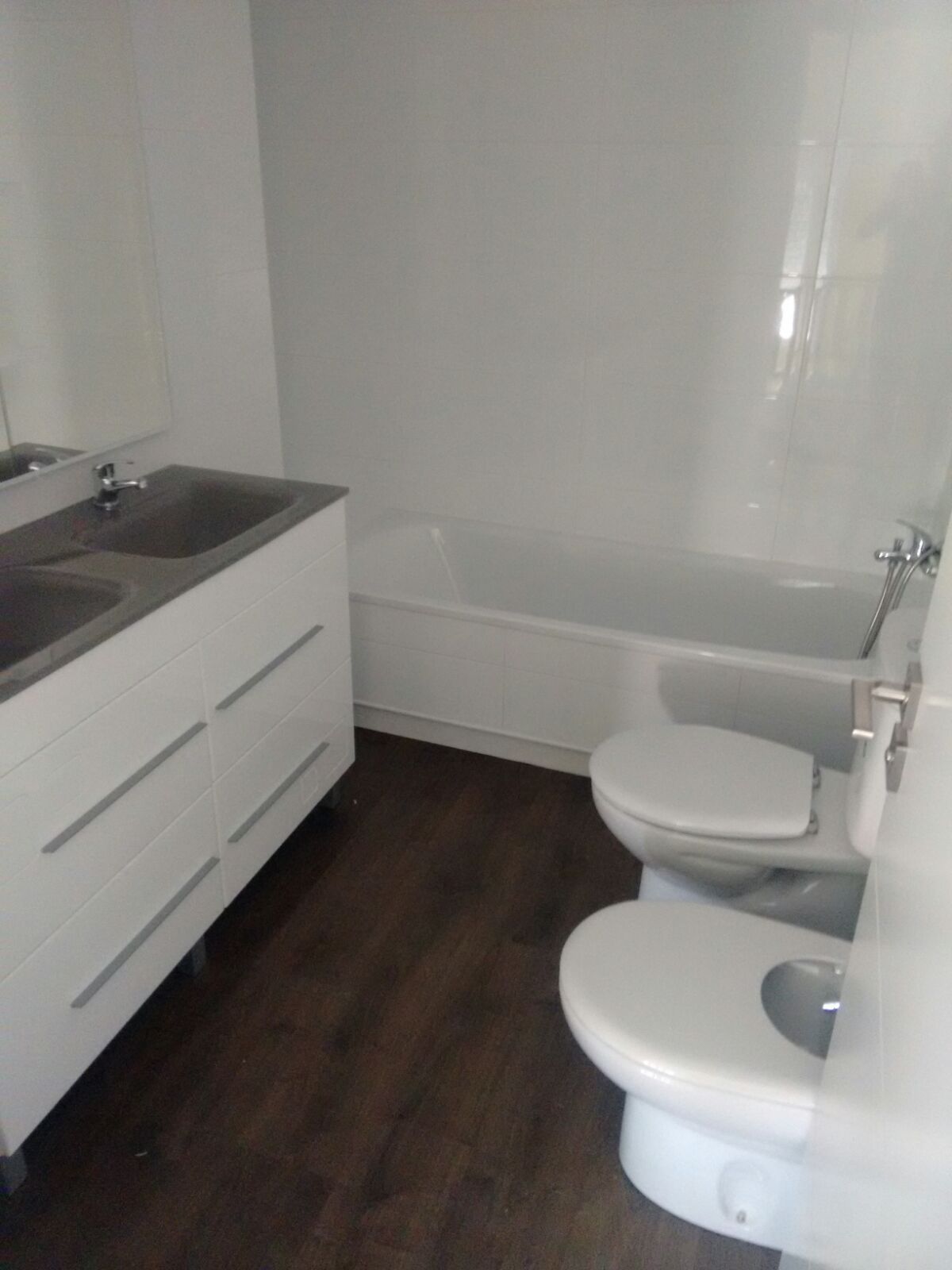 alicatado y montaje de baño