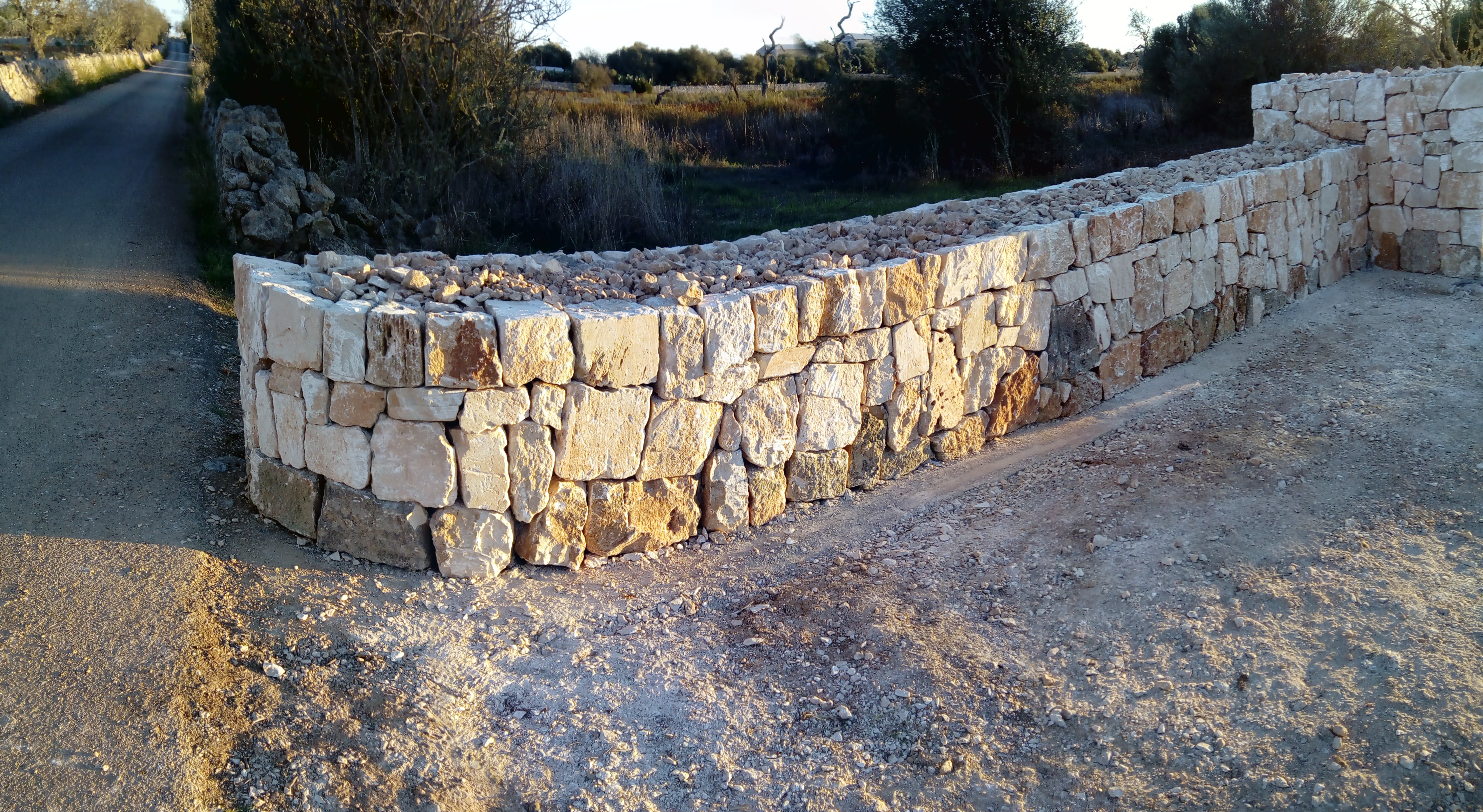 perimetro de  cerco de piedra
