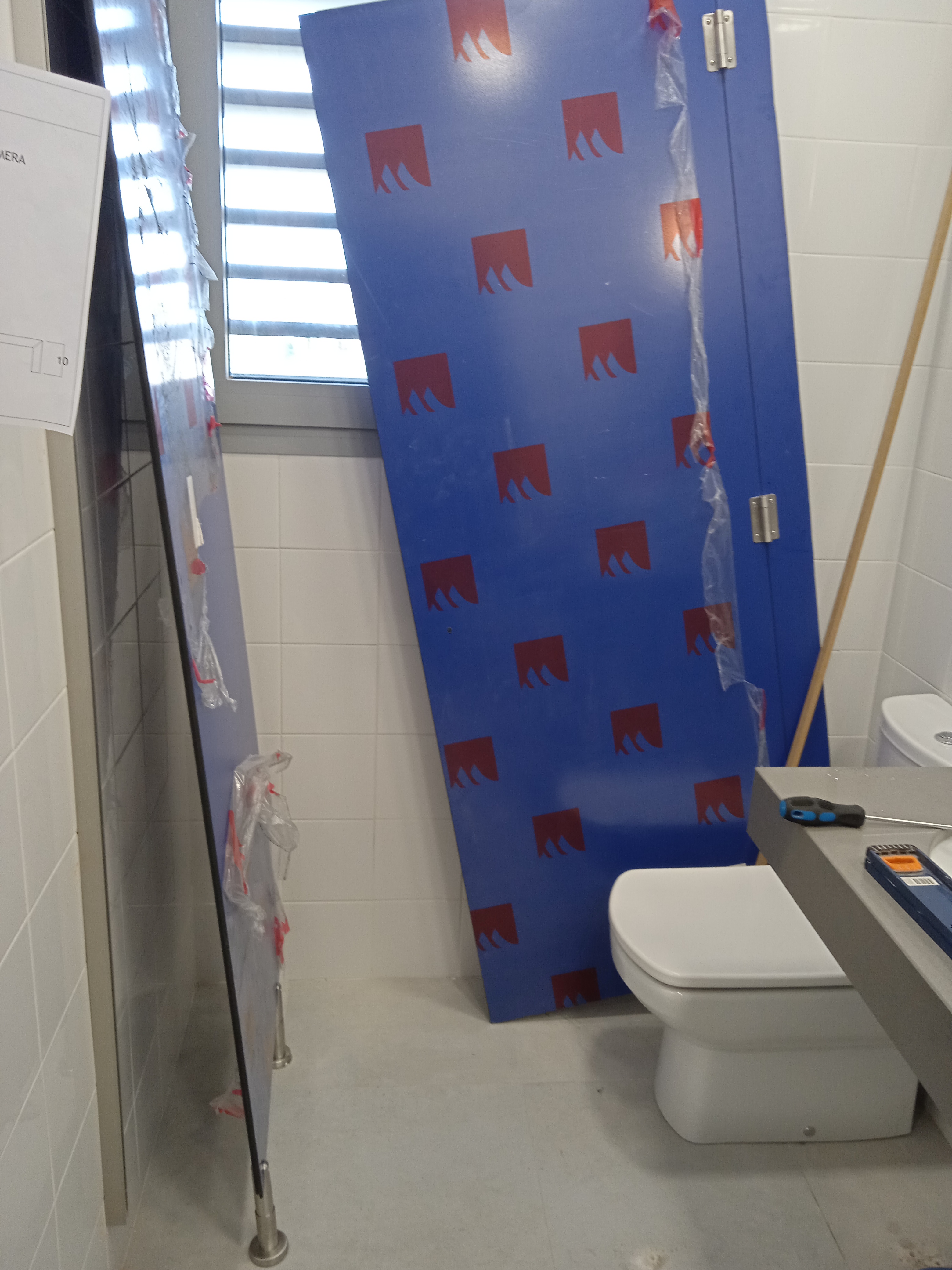Instalacion de divisores HPL