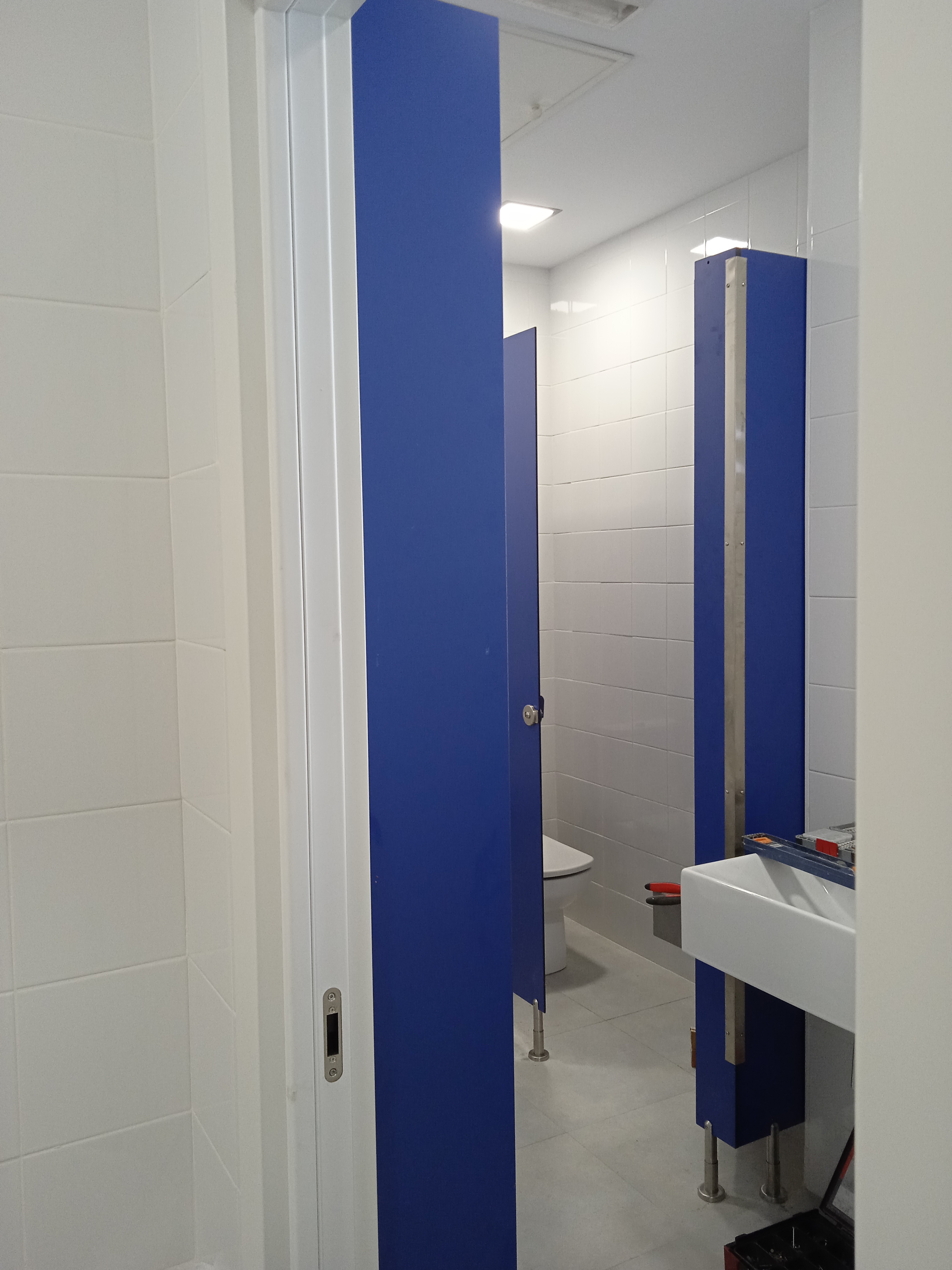 Instalacion de divisores HPL