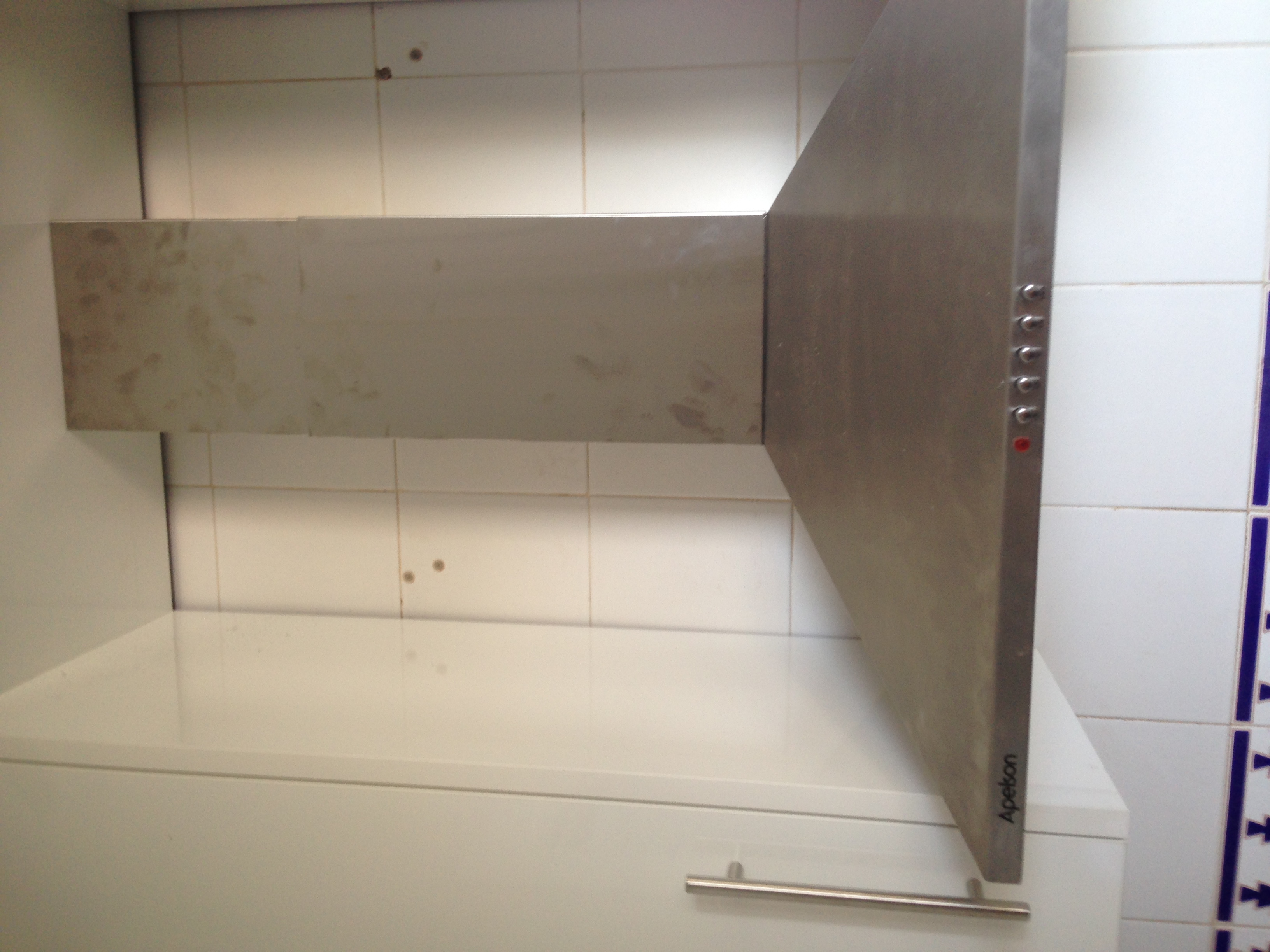 Limpieza de campana extractora de aluminio