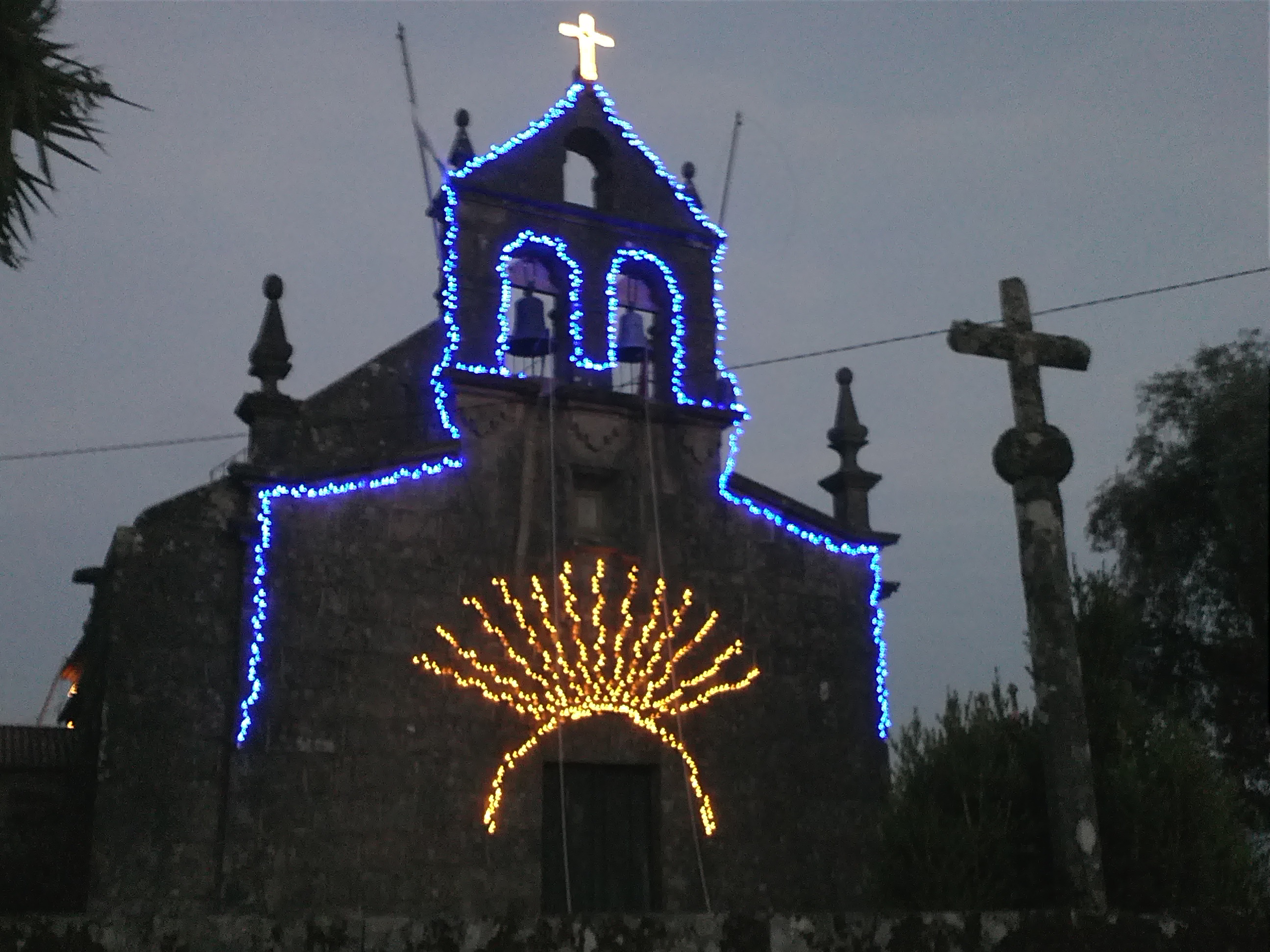 ILUMINACIÓN ORNAMENTAL