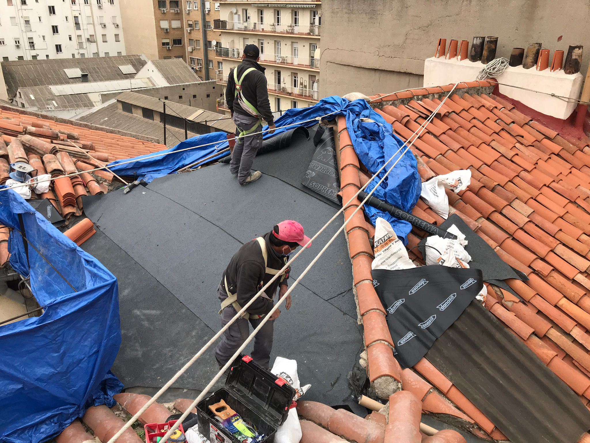 Rehabilitación estructural en cubierta