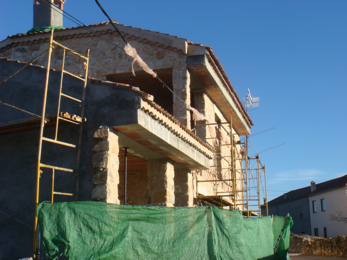 Santiago Cristobal Construccion de vivienda 2008