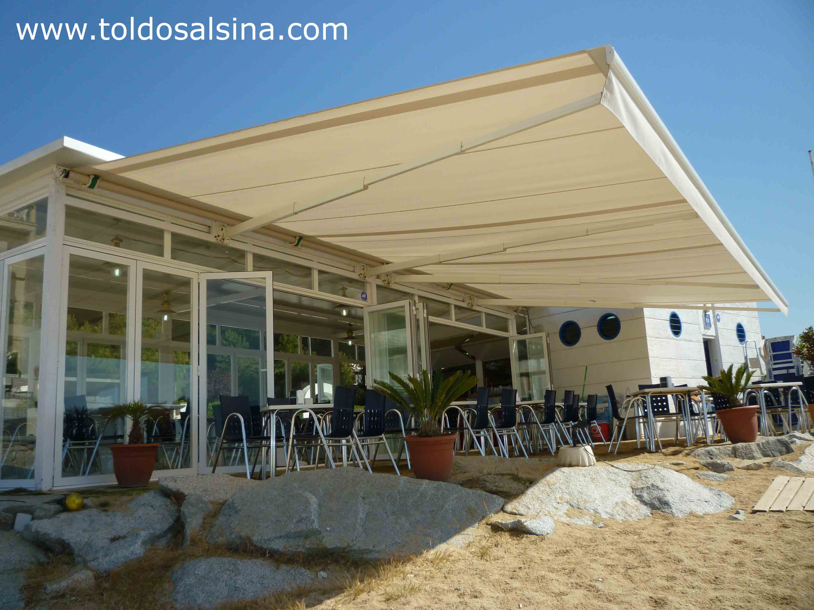 Toldo de grandes dirmensiones