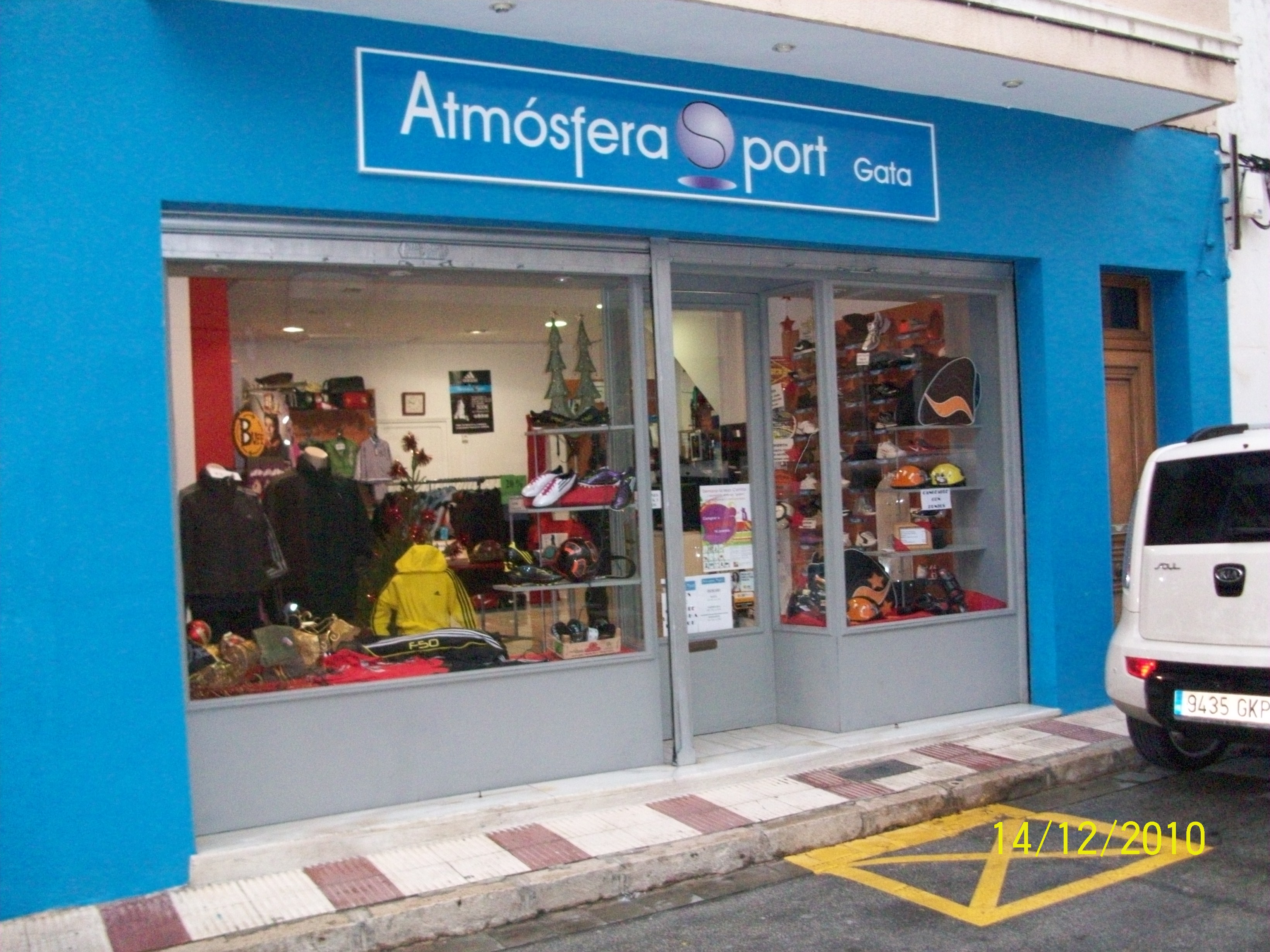 Tienda Admosfera Sport.