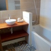 Refirna cocina y baño con suelo y techo apartamento