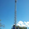 Poner placas solares y baterías para abastecer de electricidad