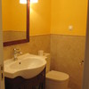 Cambiar pavimento, azulejos, colocar water etc. de baño
