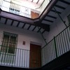Cerrar en un patio pequeño de finca