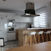 Poner plaqueta y azulejos en cocina, salita y pasillo