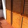 Instalar pérgola de lamas orientables en terraza