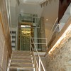 Una escalera de interior