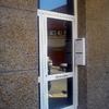 Puerta para garaje y puertas de entrada al jardin en aluminio